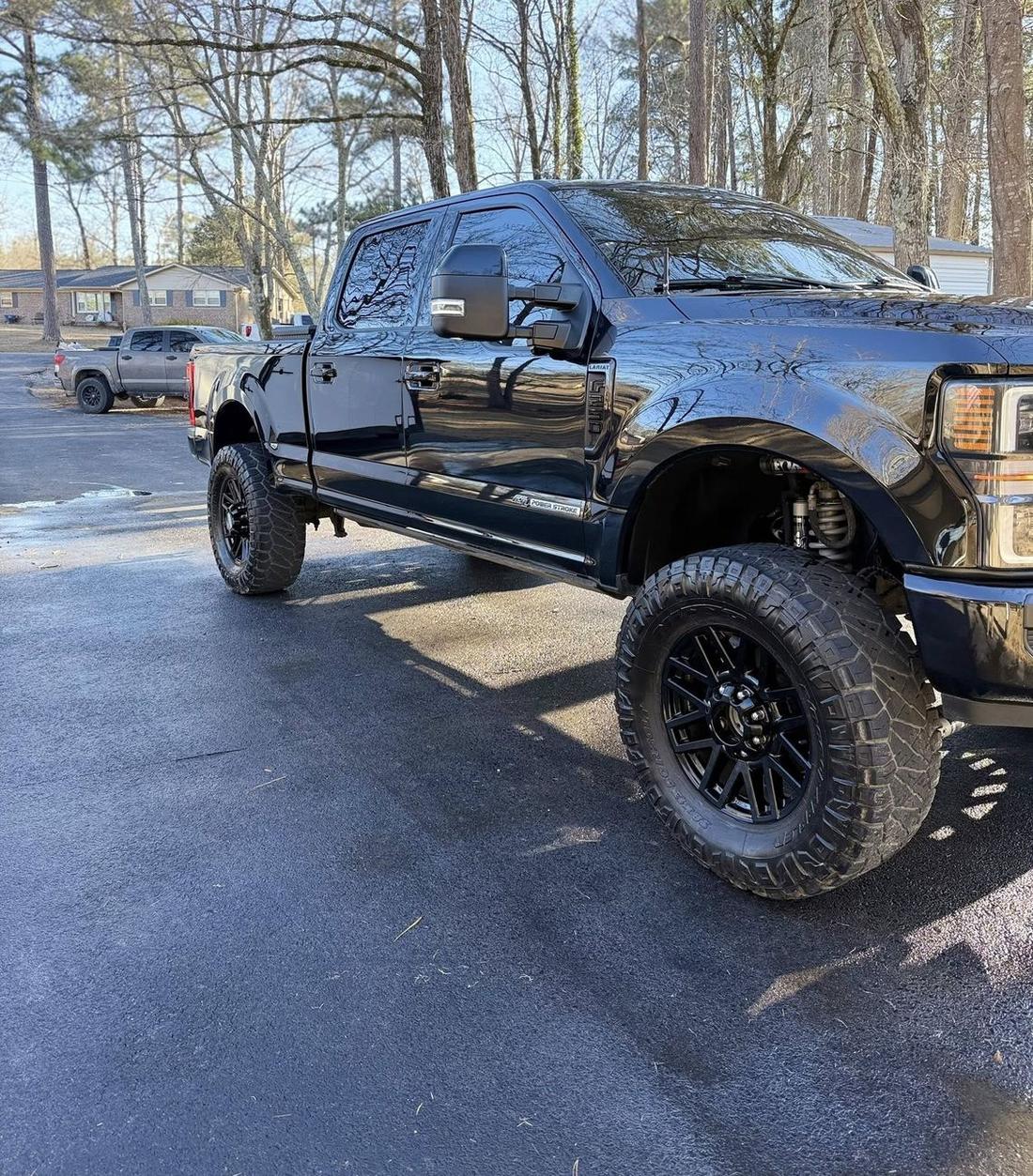 Lifted black Super Duty